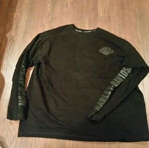 Harley davidson long sleeve sweatshirt . black